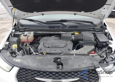 2022 Chrysler Pacifica Touring L z USA, uszkodzony, nr VIN 2C4RC1BG5NR125796